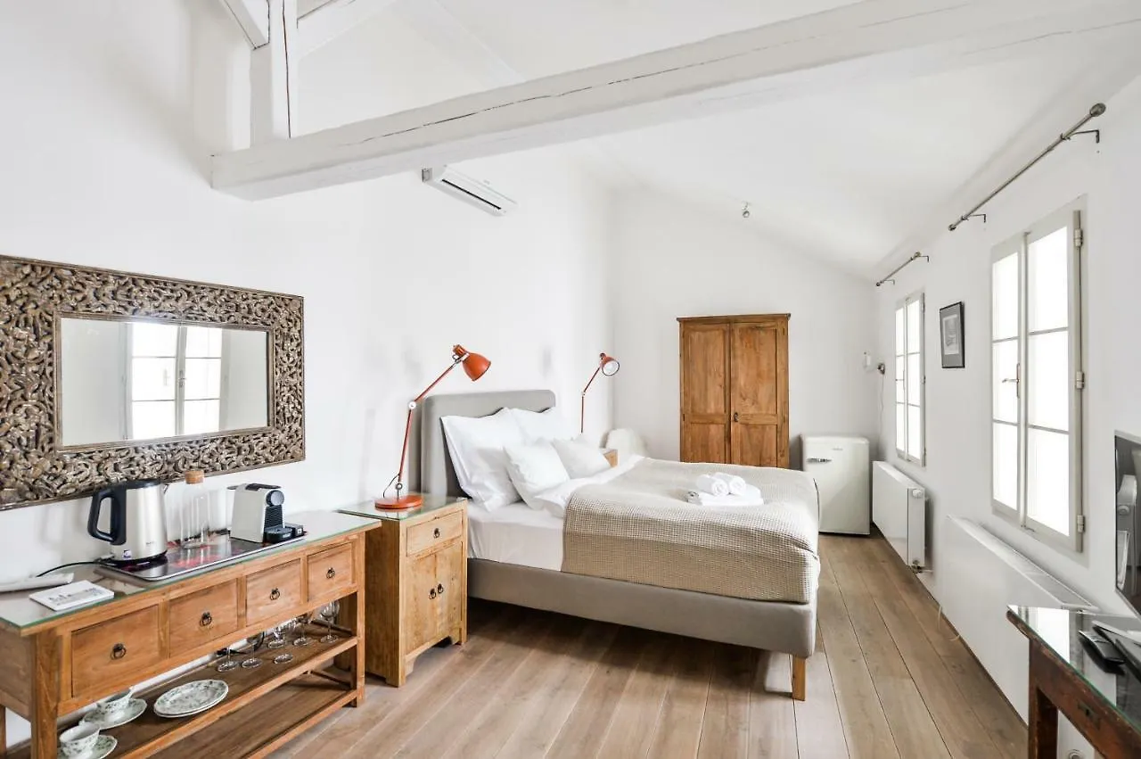 Cozy Quiet Studio At Charles Bridge プラハ